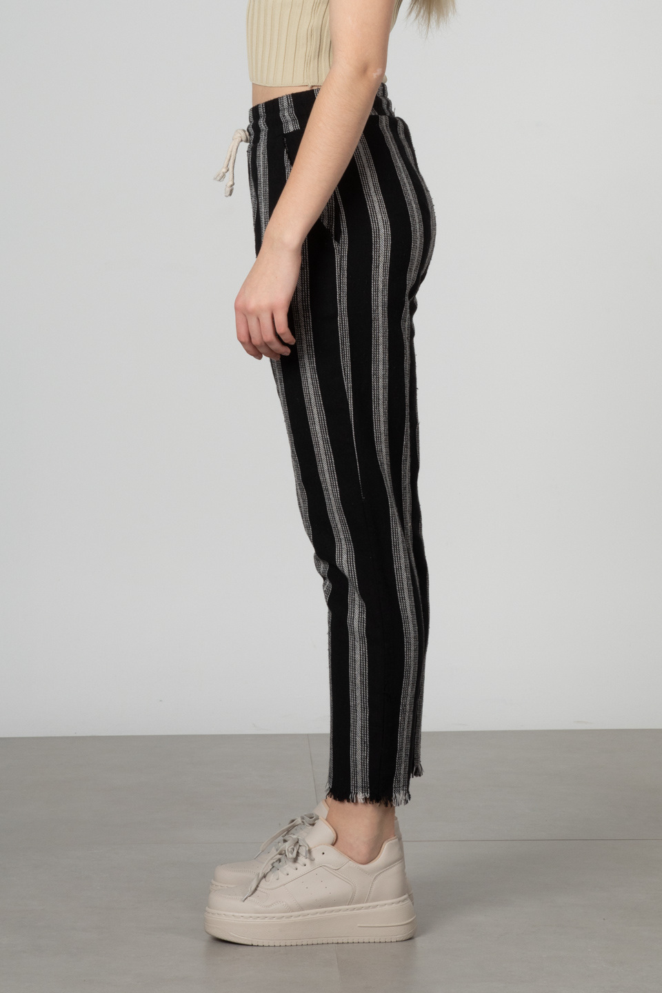 Beli lastikli pantolon-66-6695 Siyah