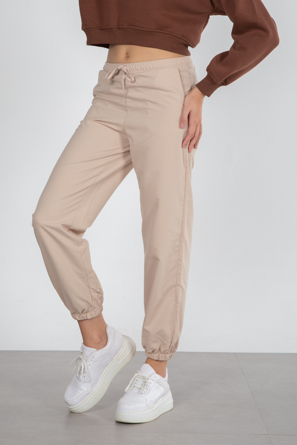 Beli paçası lastikli pantolon-DVN0413 Bej