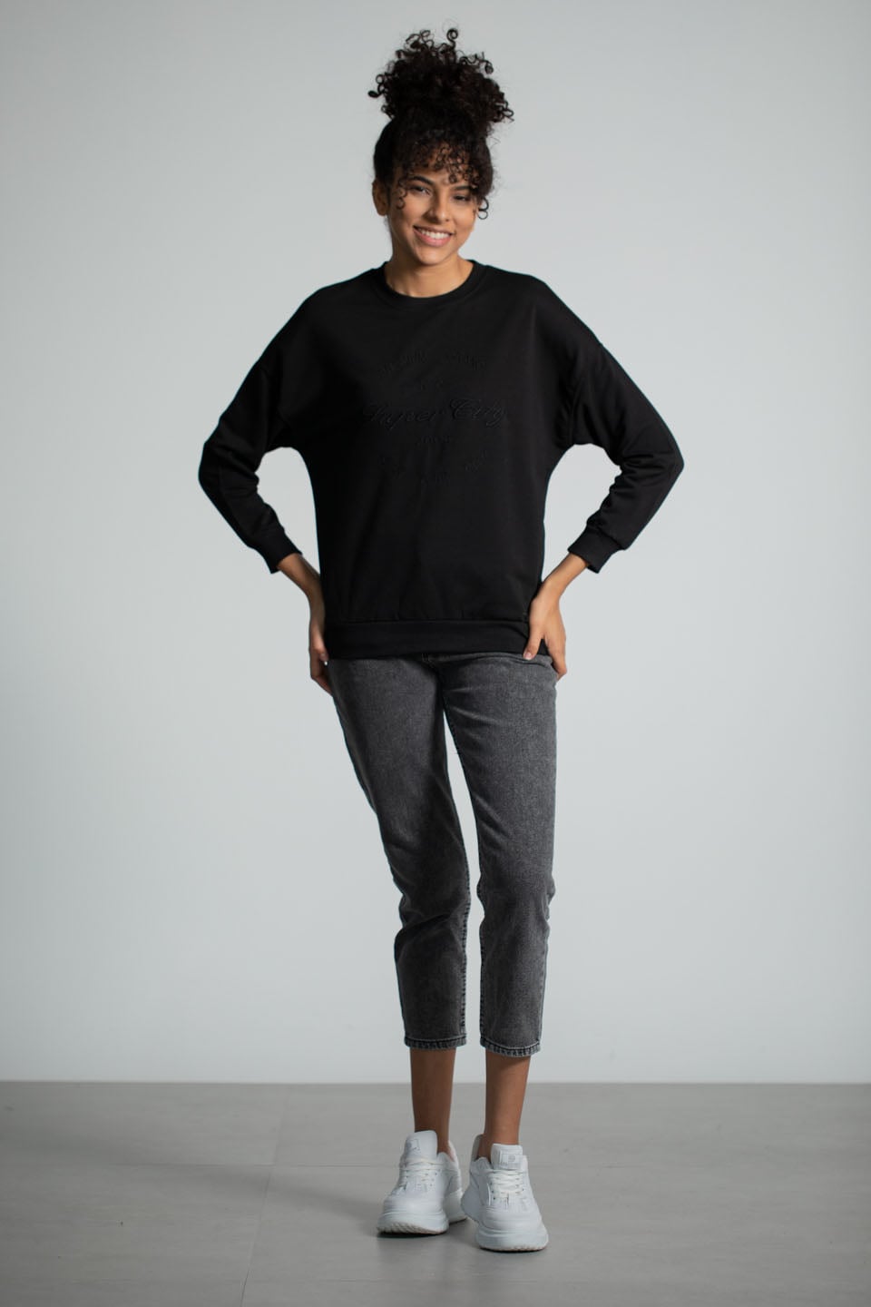 Bisiklet Yaka Baskılı Sweatshirt - Siyah