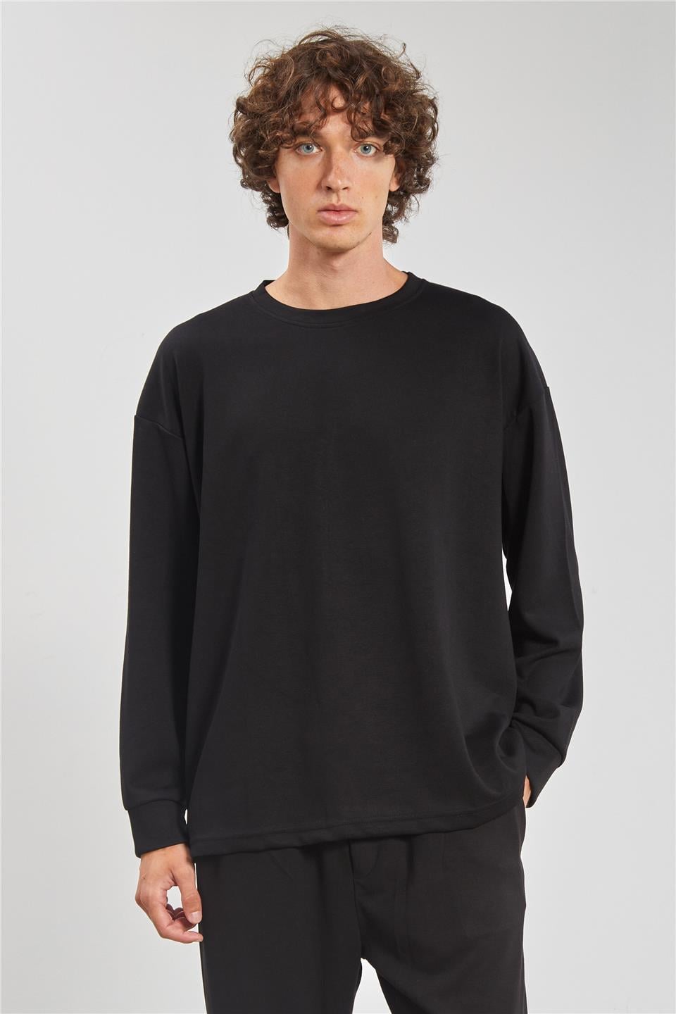 Bisiklet Yaka Erkek Sweatshirt- Siyah