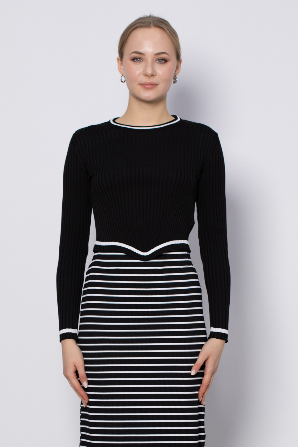 Bisiklet yaka fitilli triko body-4075 Siyah/Beyaz