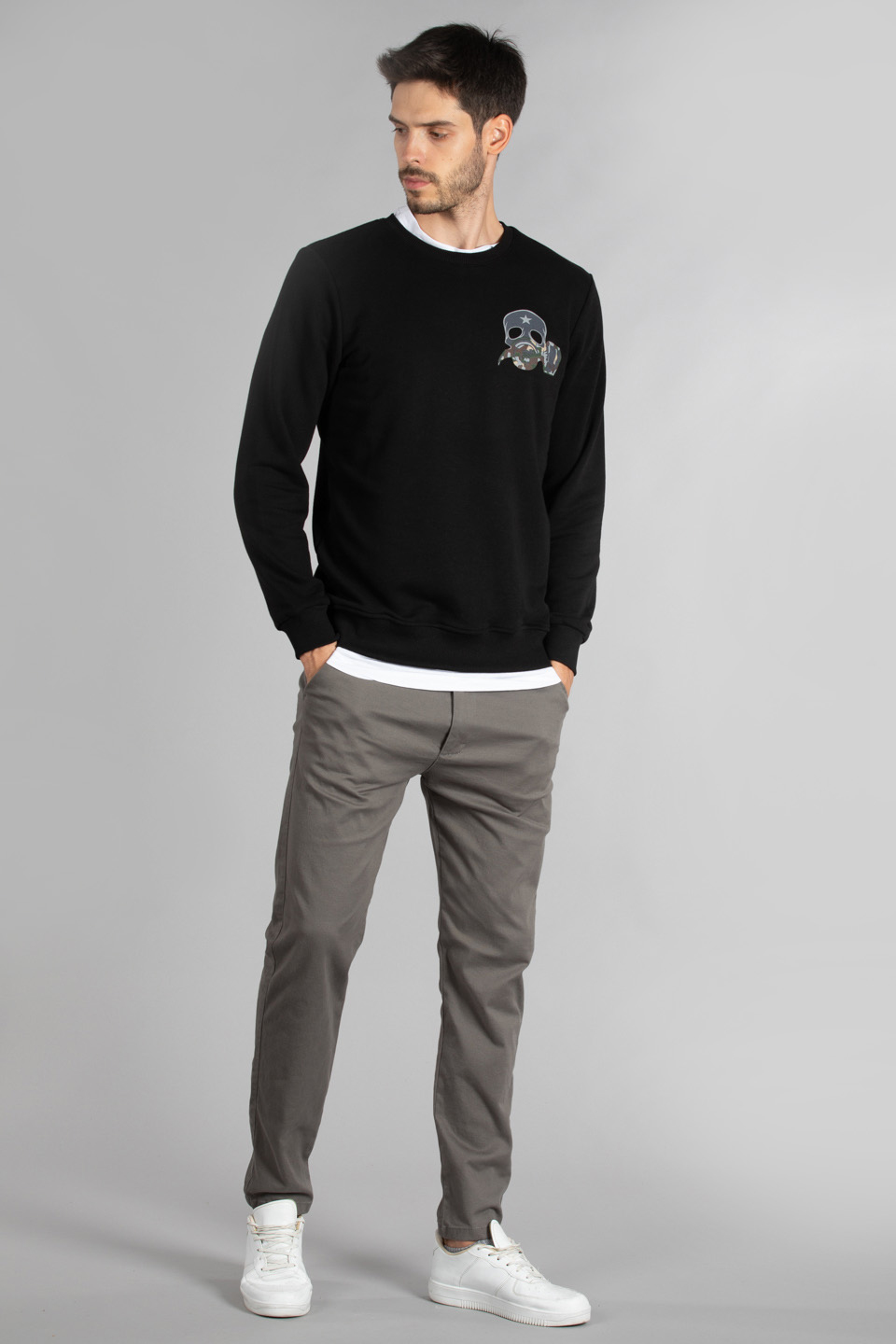 Bisiklet yaka maske baskılı sweatshirt-5150 Siyah