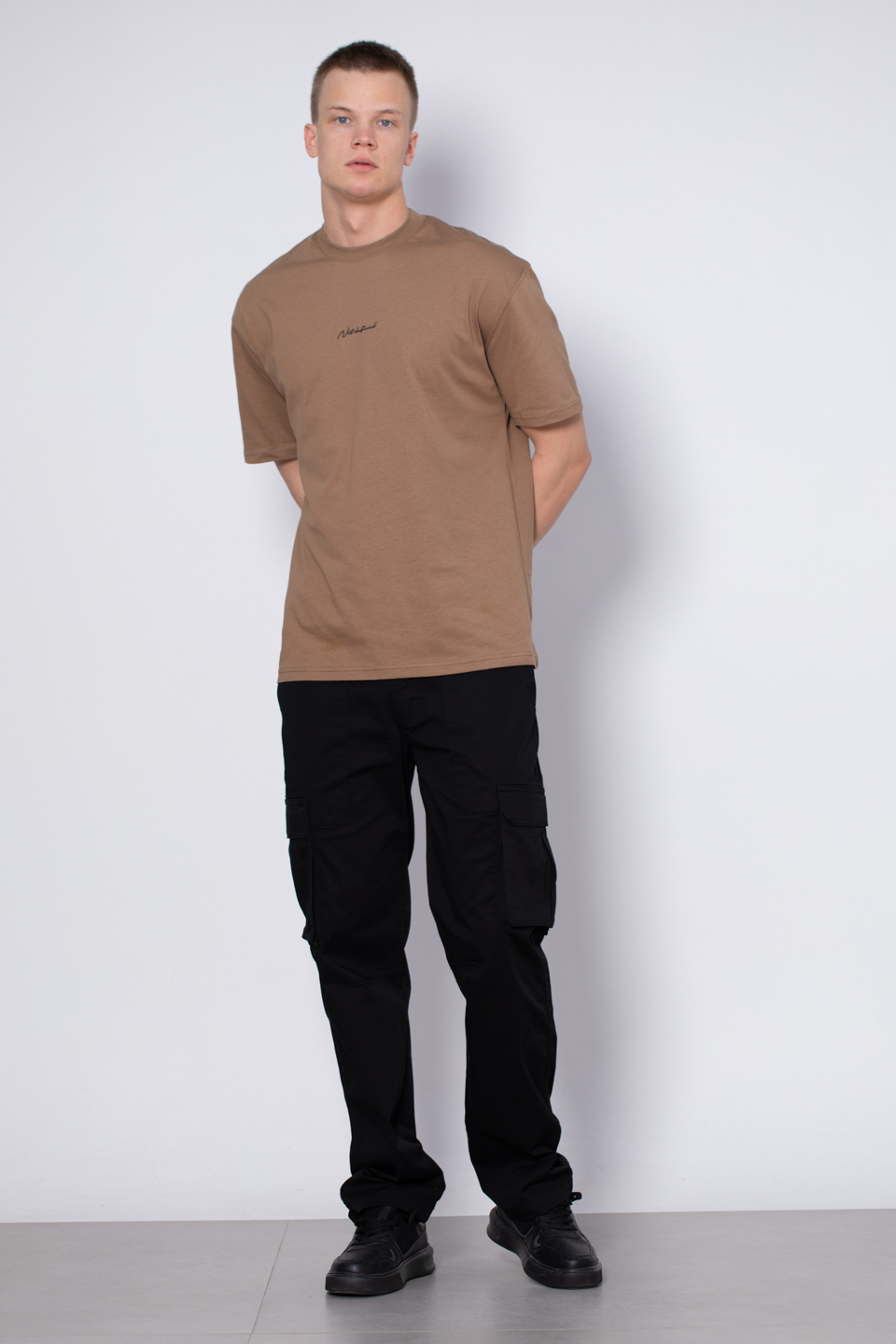 Bisiklet yaka ön yazılı t-shirt-2702 Toprak