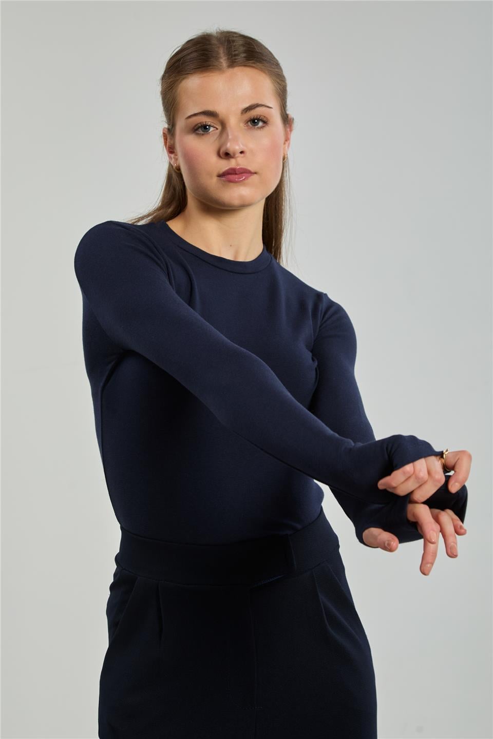 Bisiklet yaka parmak geçmeli uzun kol body-4420 Lacivert