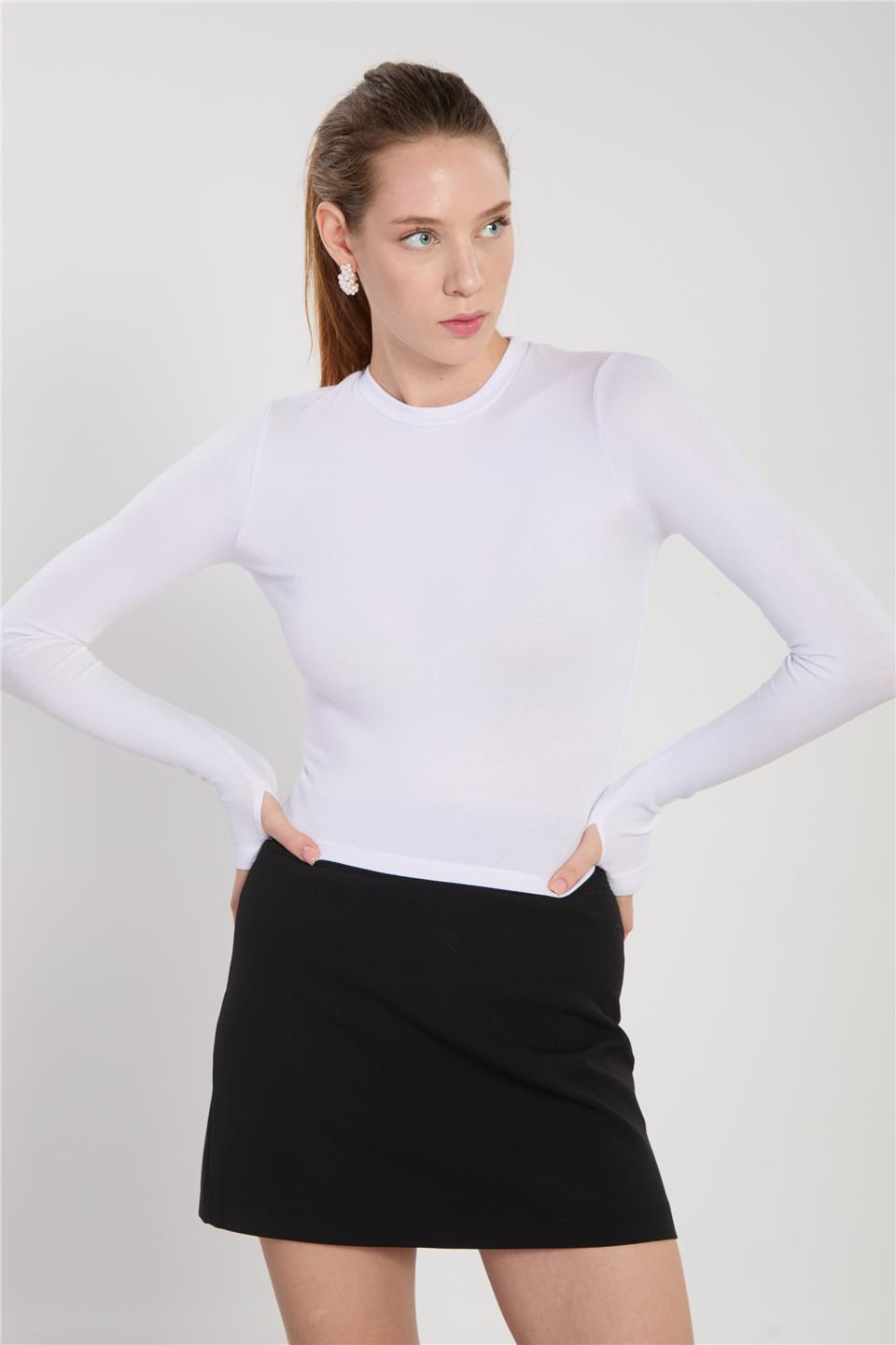 Bisiklet yaka parmak geçmeli uzun kol body-4420 Ekru