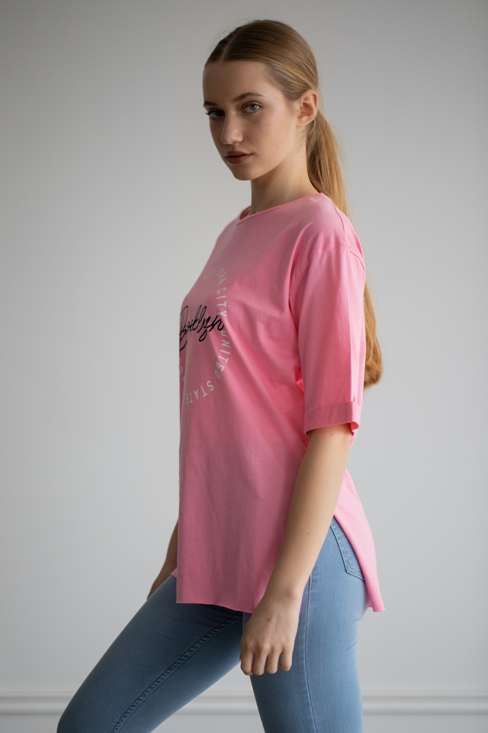 Brooklyn baskılı yandan yırtmaçlı t-shirt-6265 Pembe