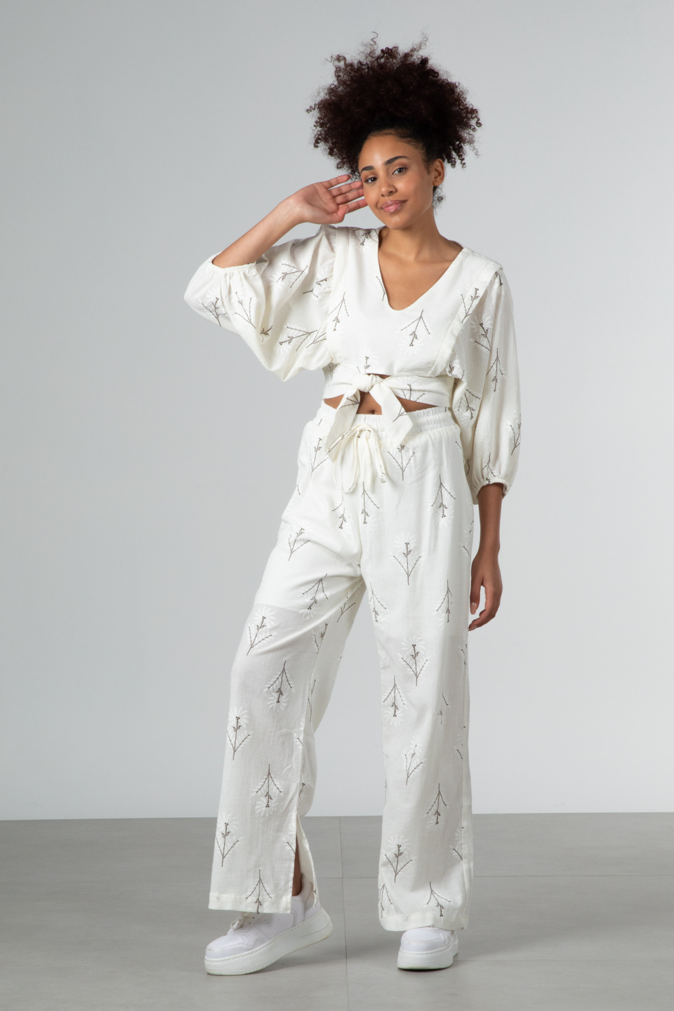 Çiçek desenli keten pantolon-8013-1 T.Kahve