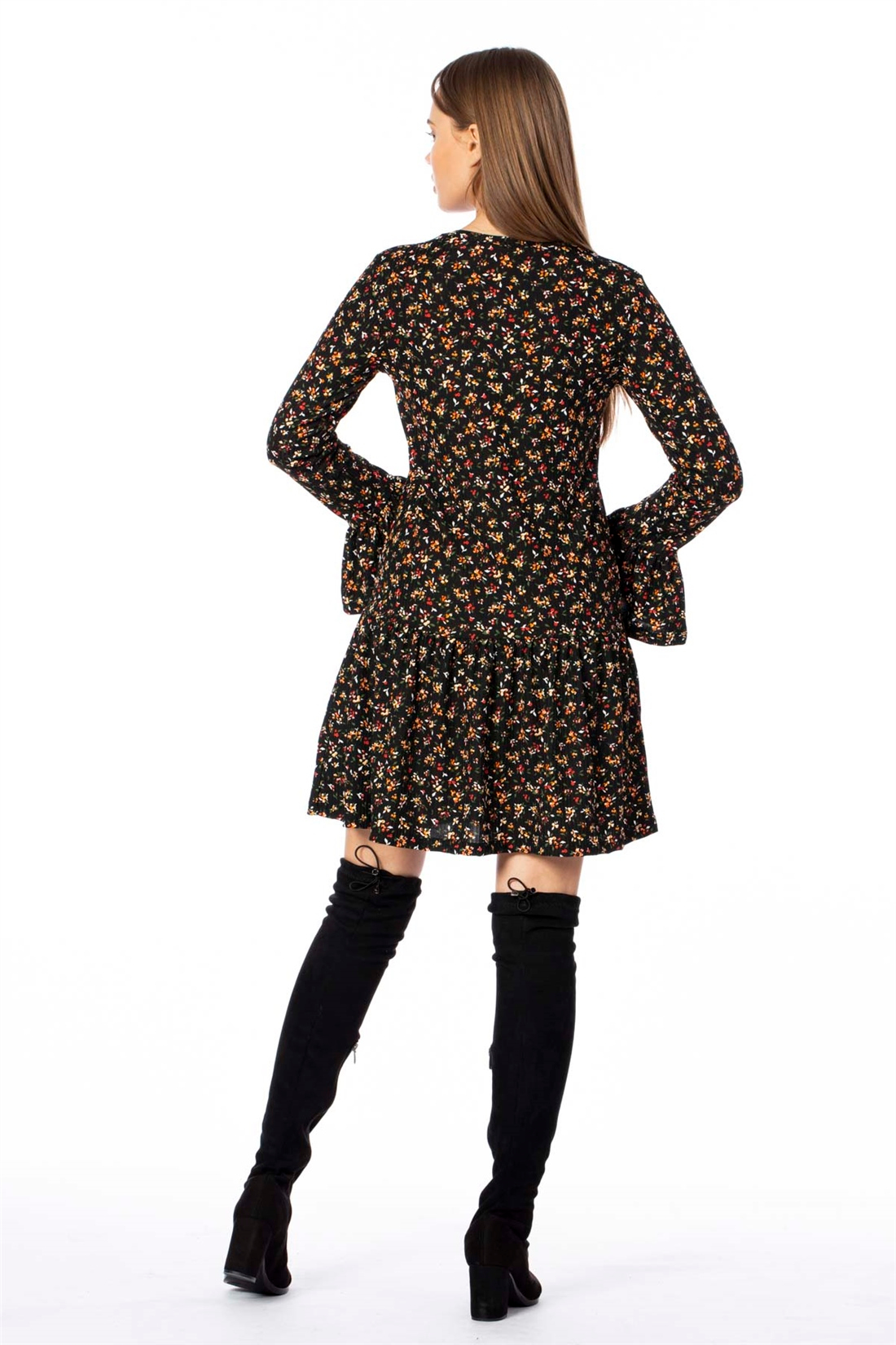 Çiçek Desenli Kolu Volanlı Elbise-Siyah