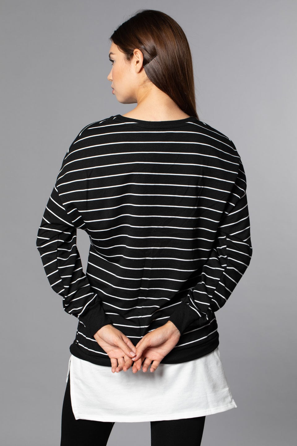 Çizgili Etek Ucu Garnili Sweatshirt-Siyah