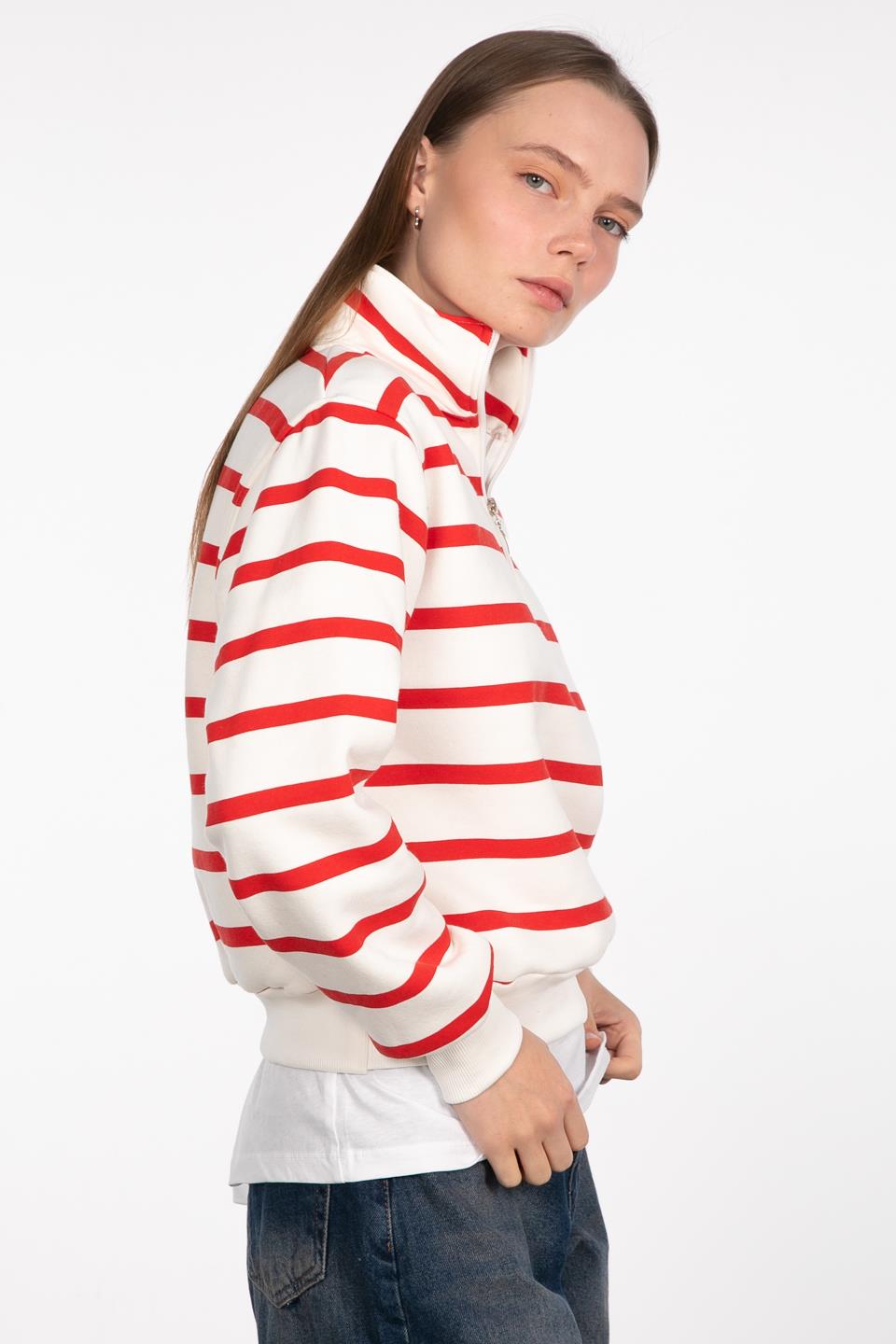 Çizgili yarım fermuarlı baskılı sweatshirt-83-579 Ekru/Kırmızı