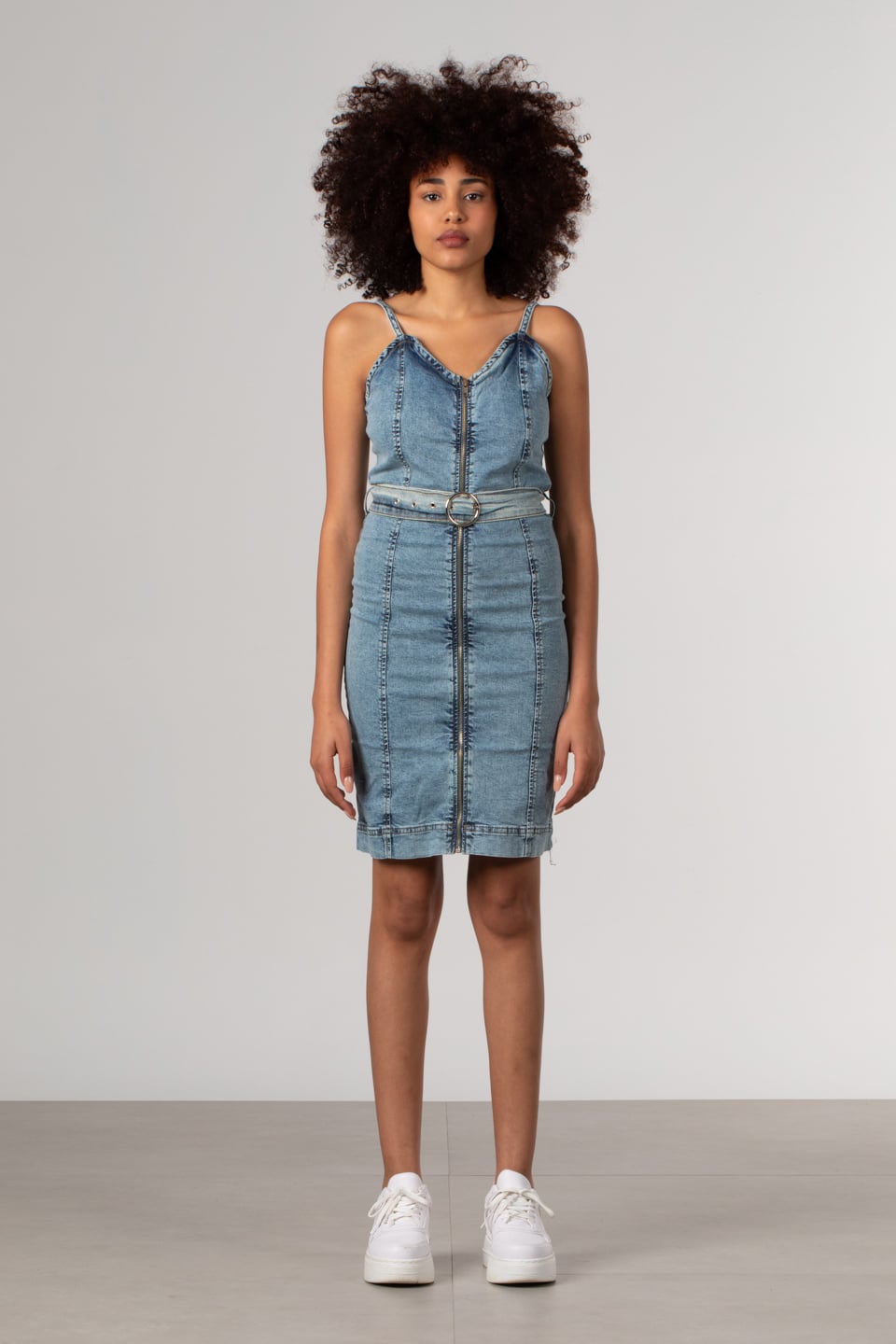 Denim fermuarlı kemerli elbise-7136 Mavi K.Y.