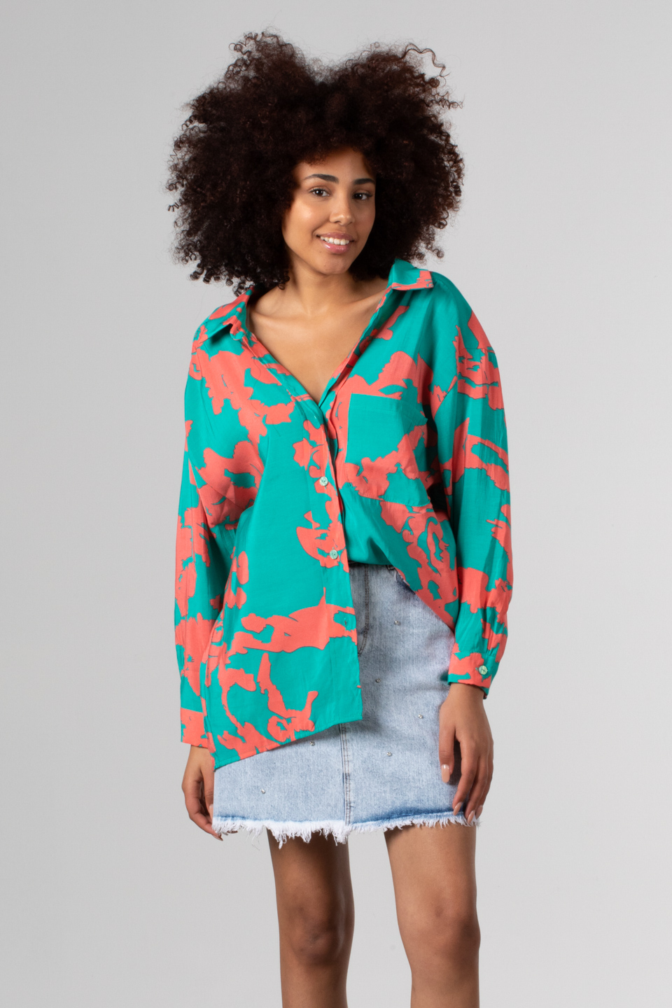 Desenli oversize gömlek-5051 Yeşil/Fuşya