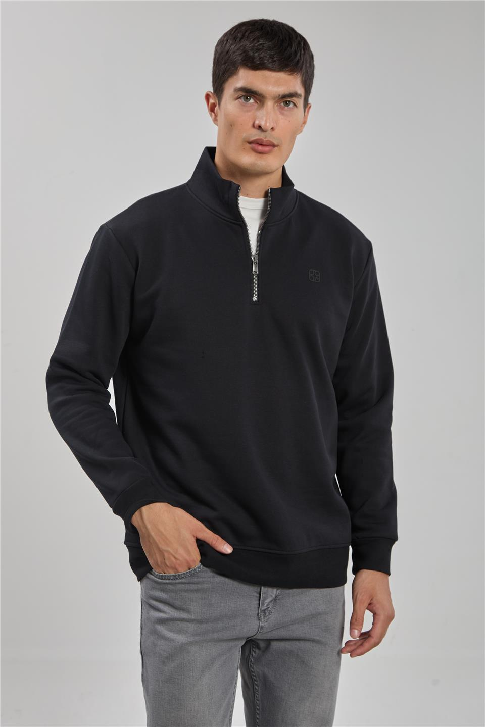 Dik yaka logolu sweatshirt-1219 Siyah