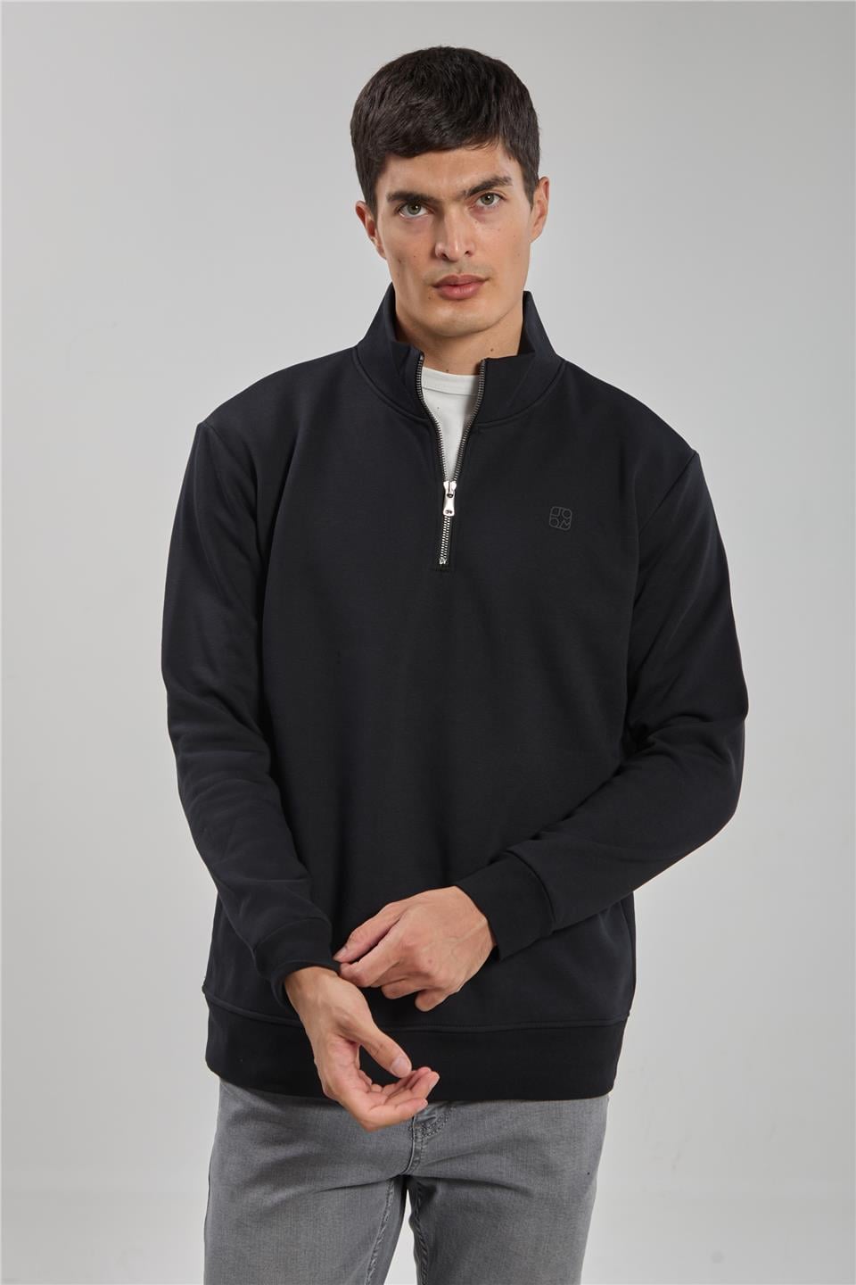 Dik yaka logolu sweatshirt-1219 Siyah