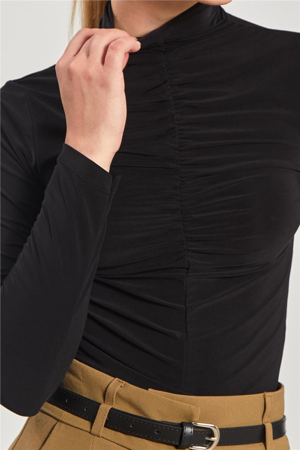 Dik yaka önü büzgülü bluz-13747 Siyah