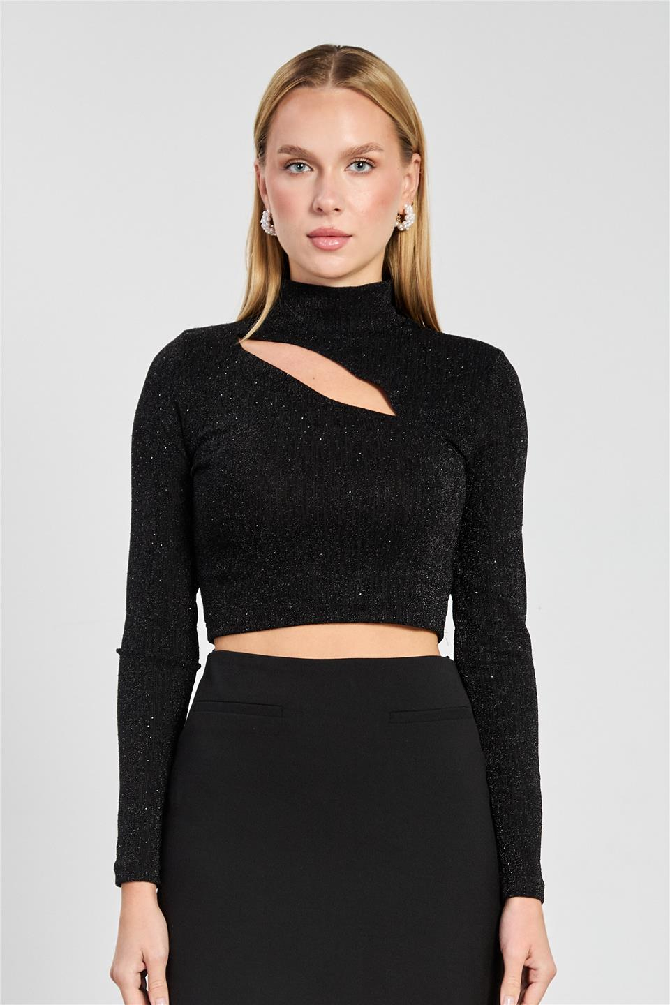 Dik yaka pencere detay bluz-2671 Siyah