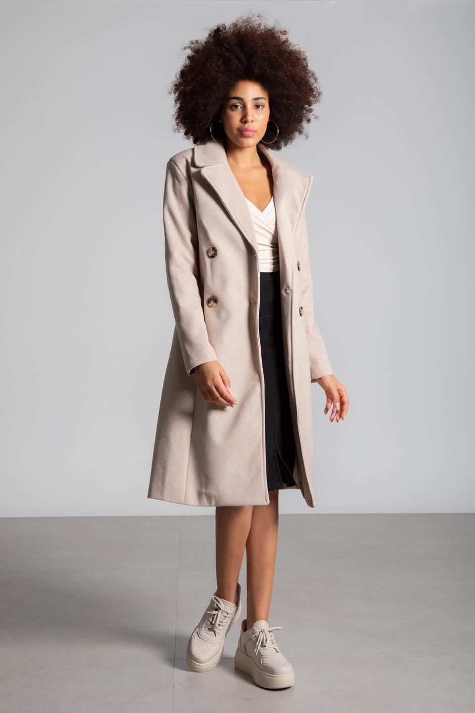 Dört Düğmeli Kuşaklı Kaban - Bej