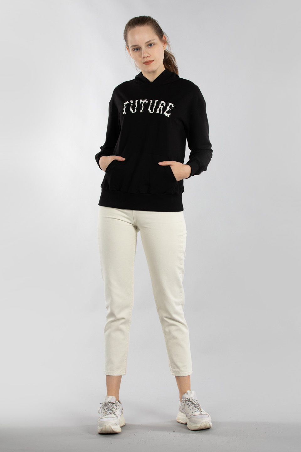 Future nakışlı kapüşonlu sweat-5011 Siyah