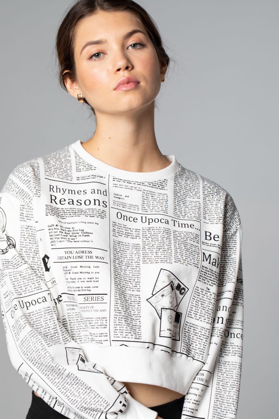 Gazete Baskılı Sweatshirt-Beyaz