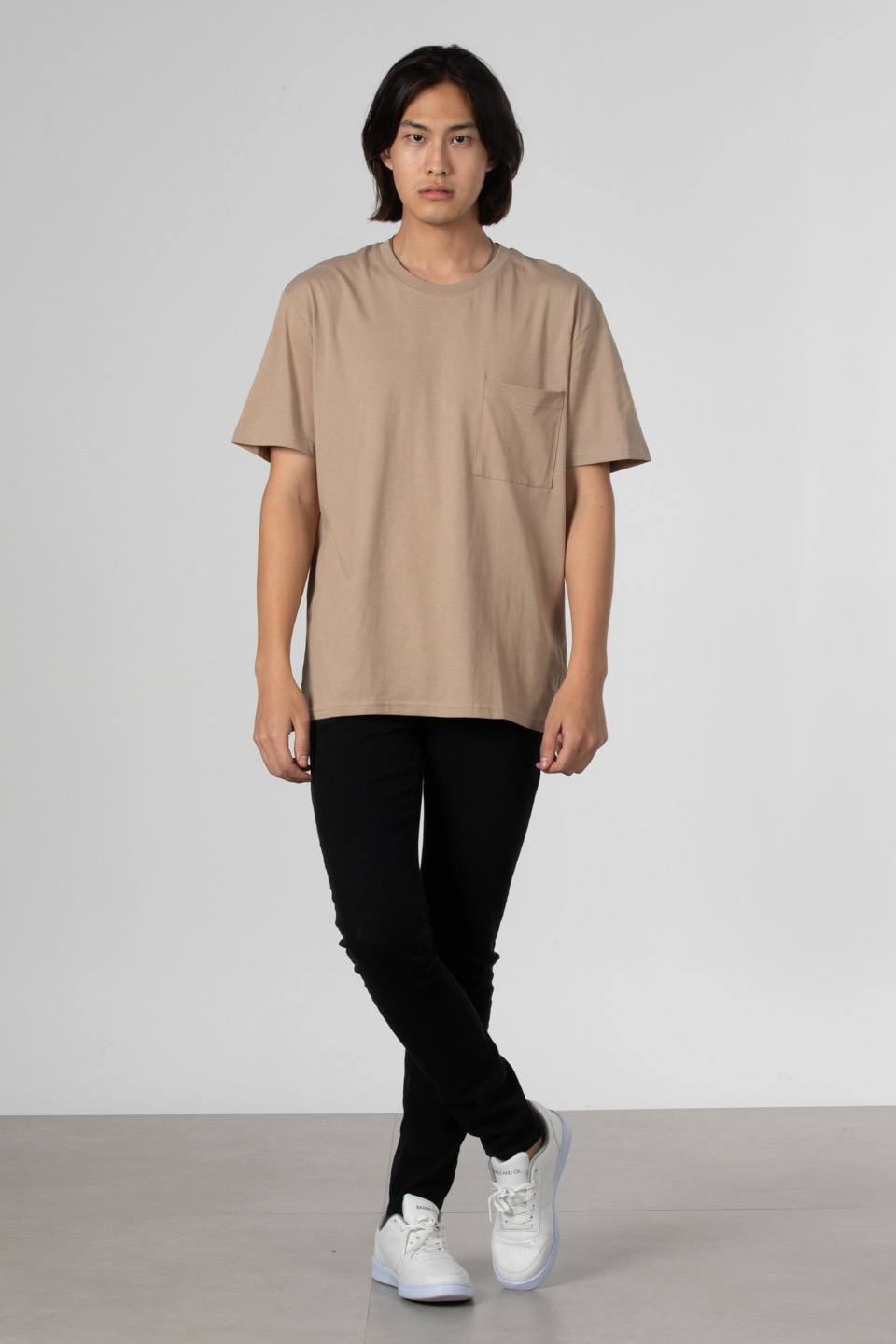 Göğüs cepli relax fit t-shirt-2271 Vizon