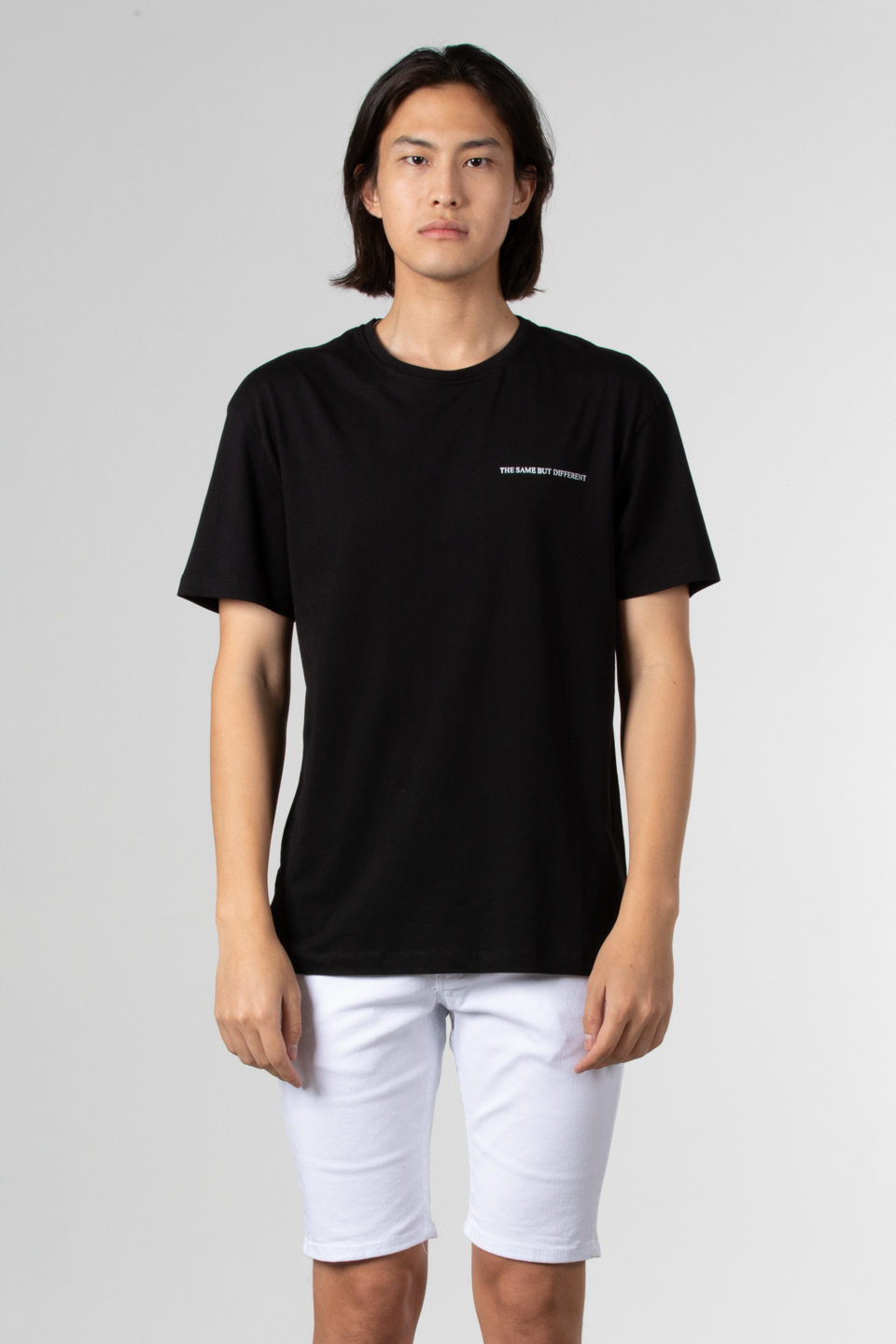 Göğüs yazılı arka baskılı t-shirt-1003 Siyah