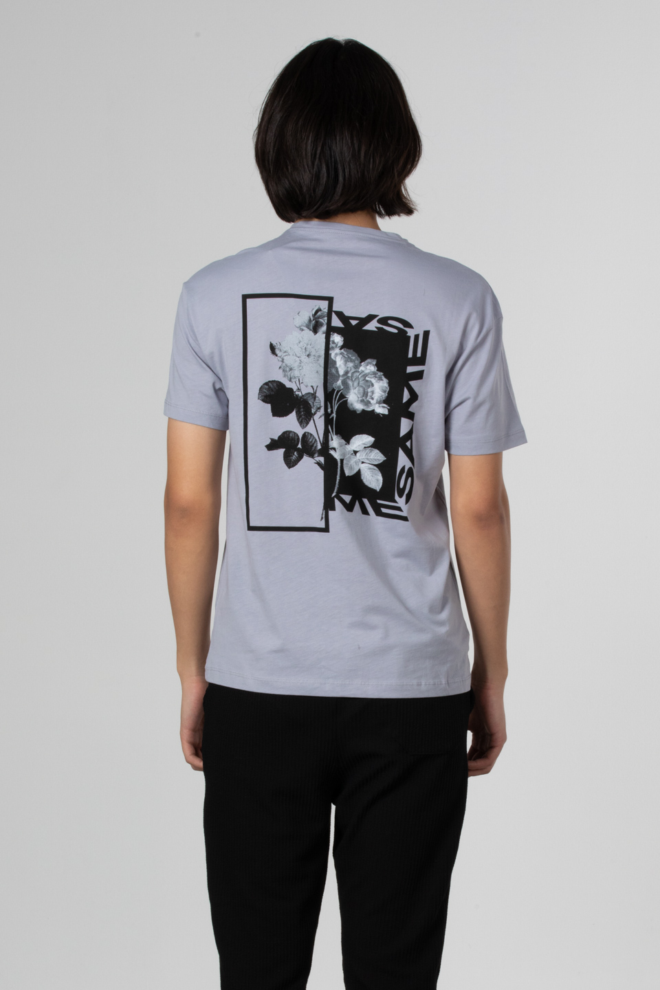 Göğüs yazılı arka baskılı t-shirt-1003 Boyalı Gri