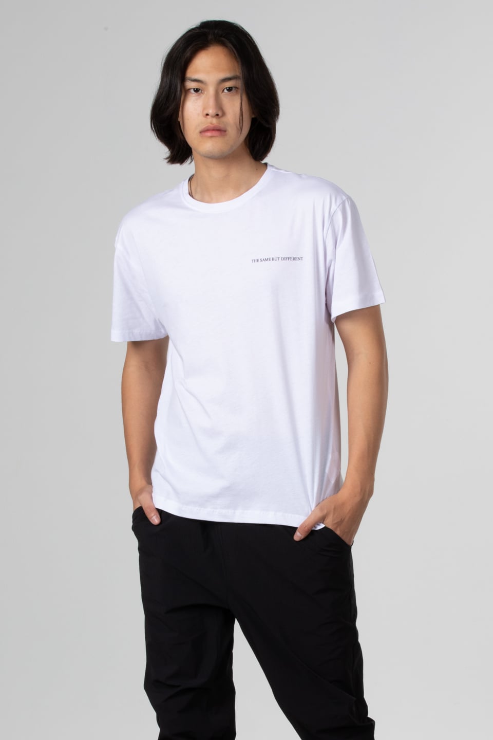 Göğüs yazılı arka baskılı t-shirt-1003 Beyaz