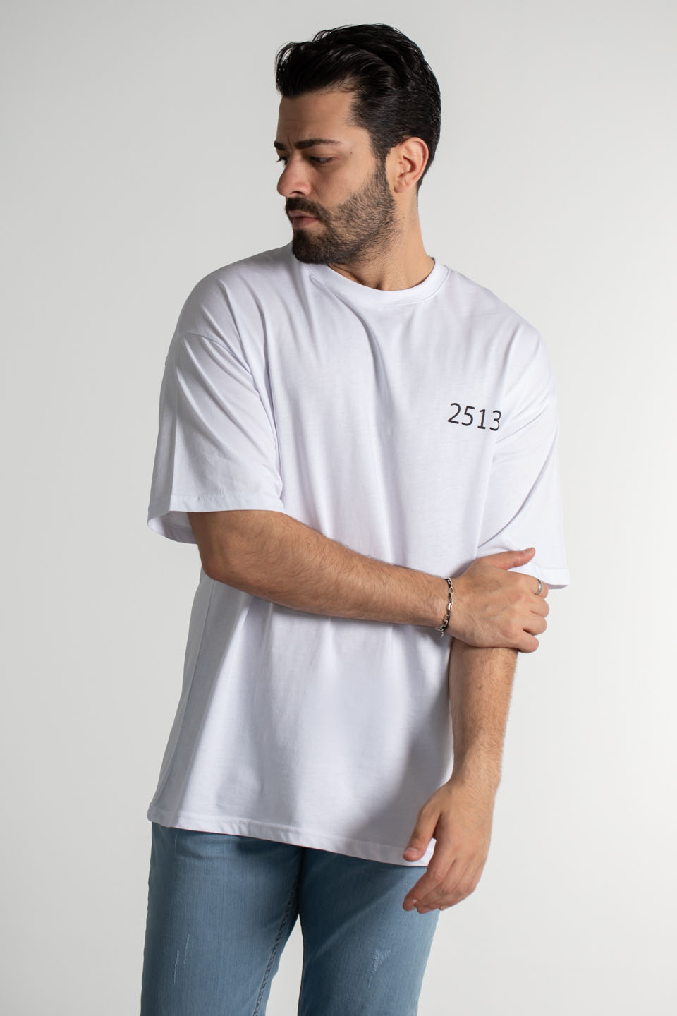 Göğüsü baskılı t-shirt-4001 Beyaz