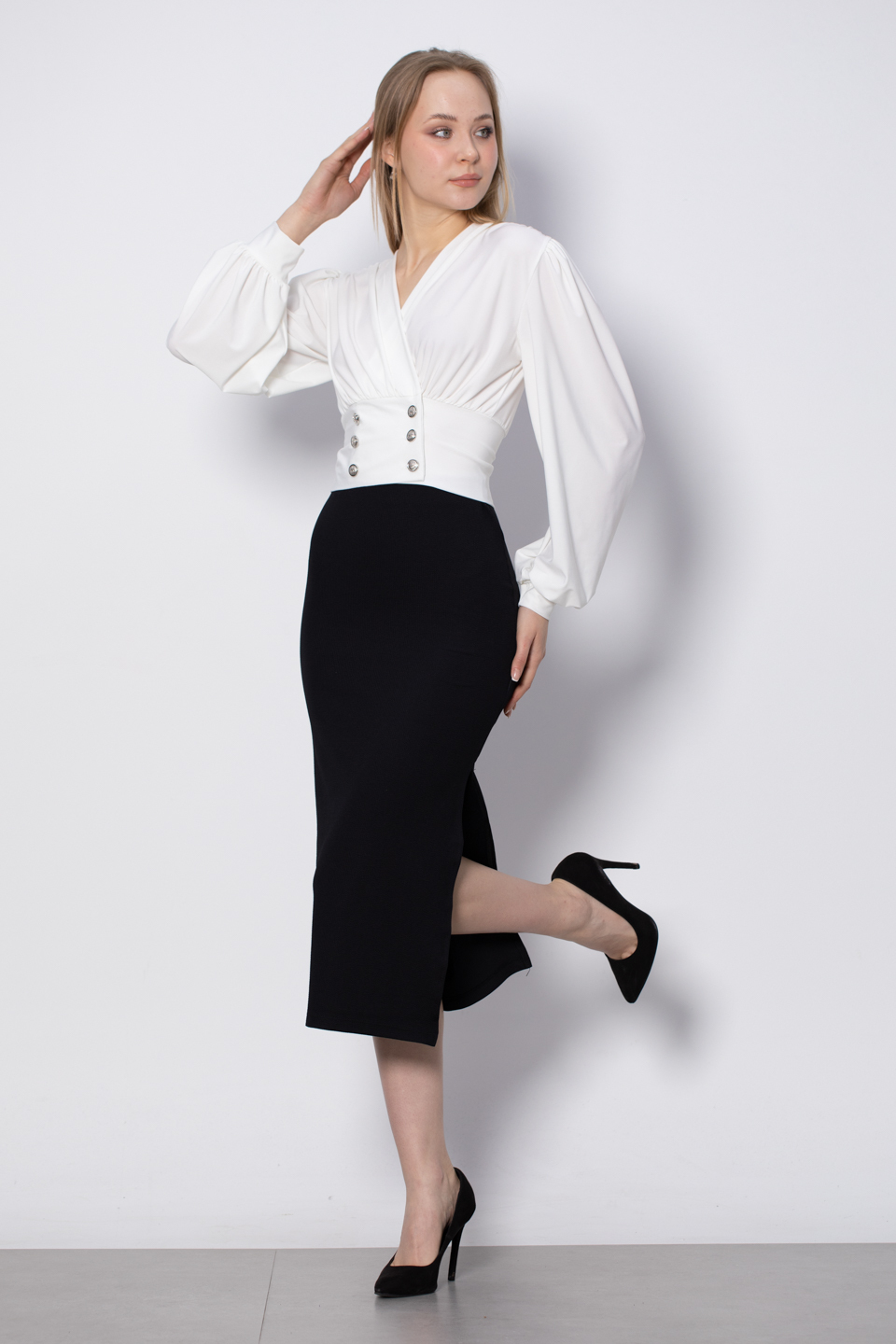 Gold Düğmeli Bluz - Ekru