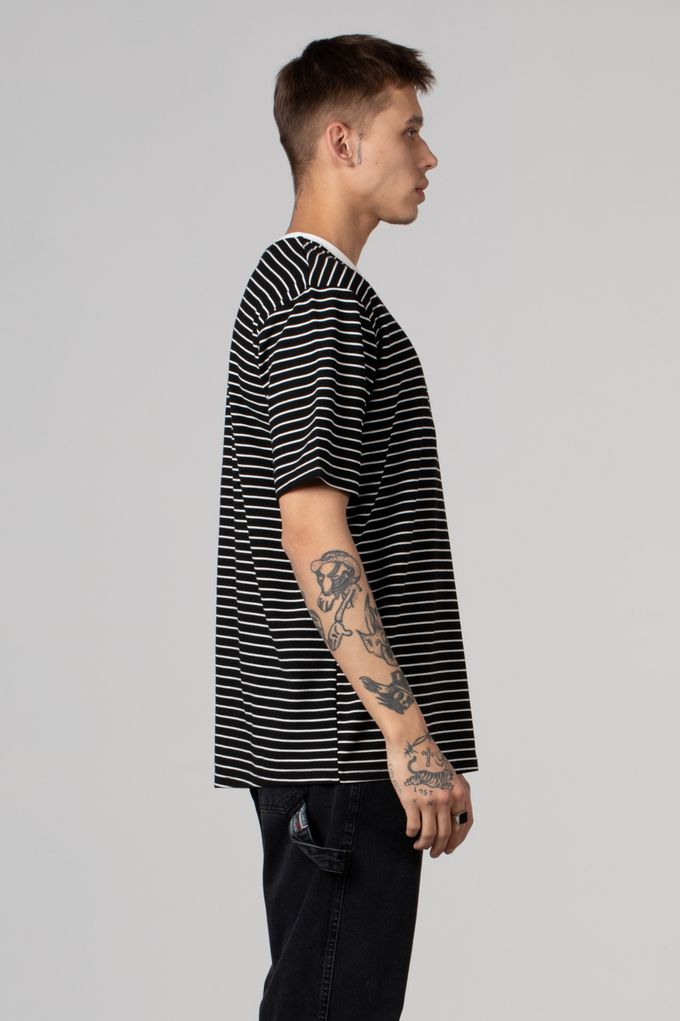 İnce çizgili jakar t-shirt-228 Siyah