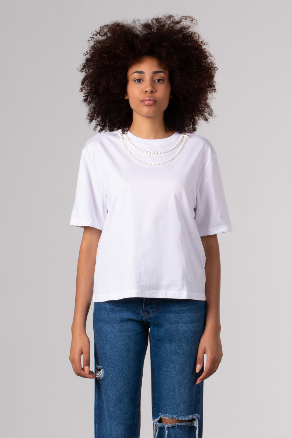 İnci kolye detaylı t-shirt-99079 Beyaz