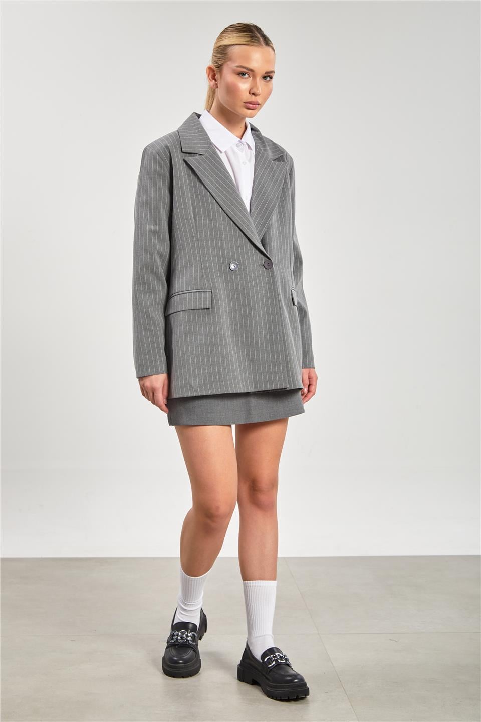 Kadın Cep Kapaklı Çizgili Blazer Ceket - Okul Gri