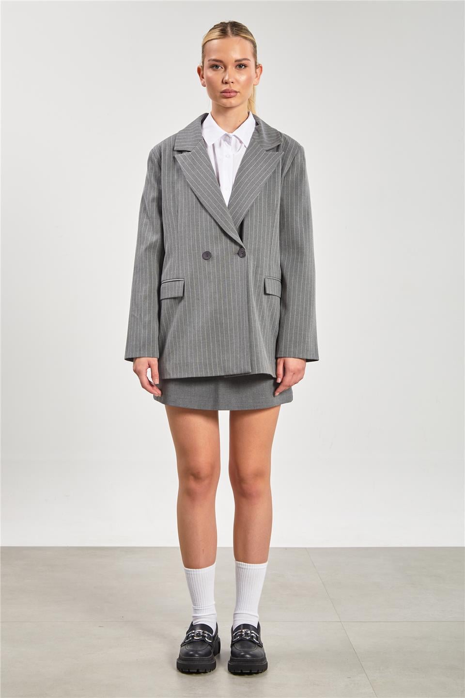Kadın Cep Kapaklı Çizgili Blazer Ceket - Okul Gri