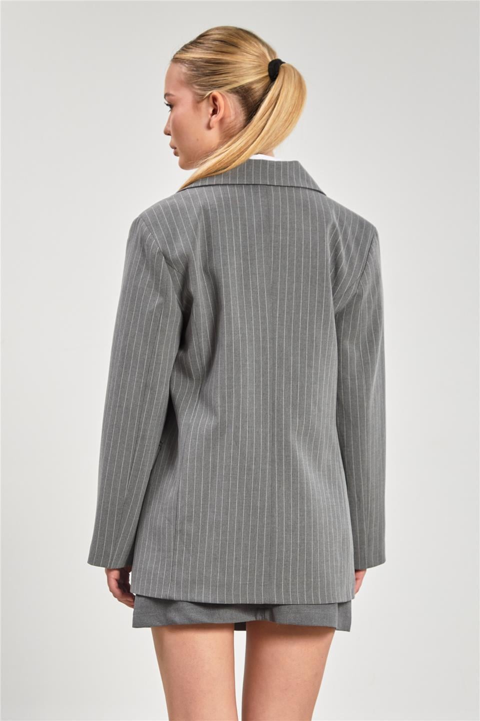 Kadın Cep Kapaklı Çizgili Blazer Ceket - Okul Gri