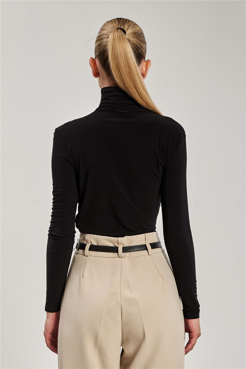 Kadın Drapeli Uzun Kollu Bluz - Siyah