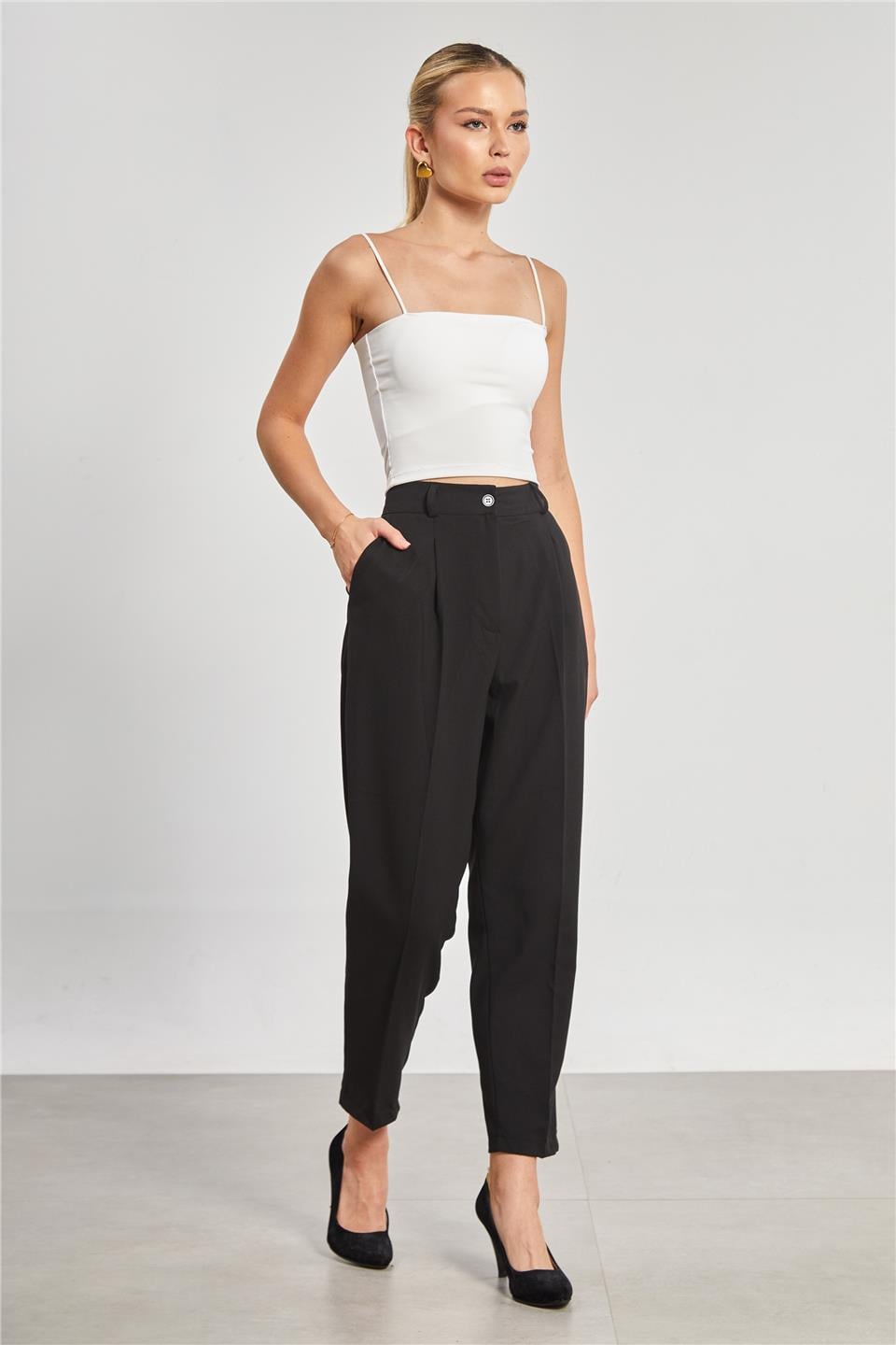 Kadın Havuç Kumaş Pantolon - Siyah