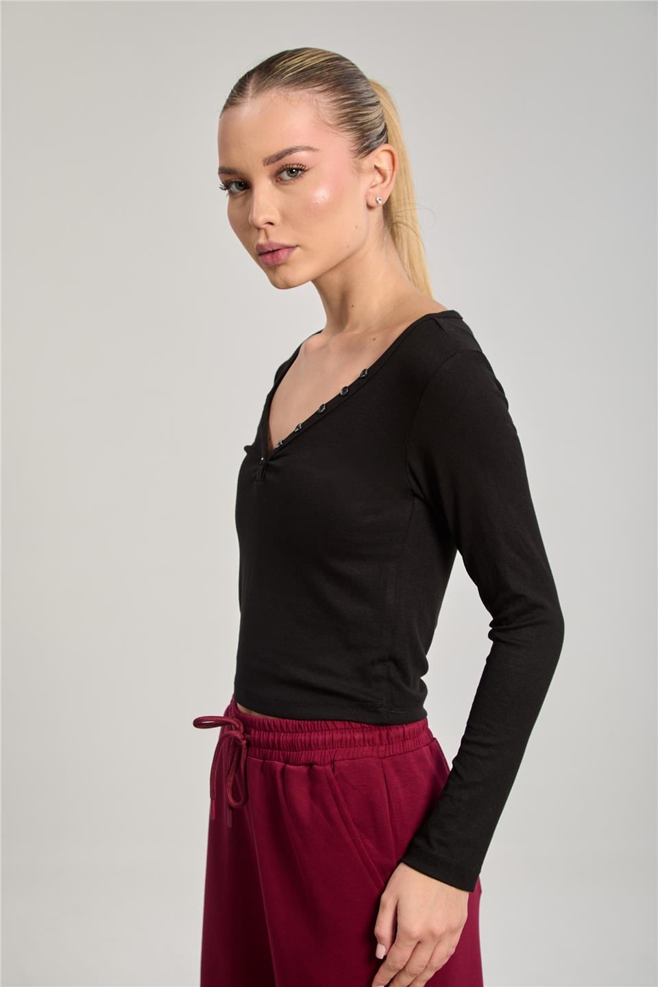 Kadın Yaka Düğmeli Uzun Kol Body - Siyah