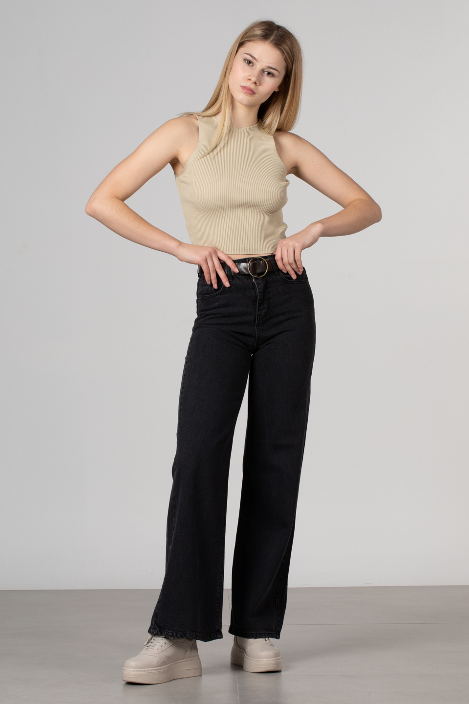 Kalın askılı kısa body-8951 Taş