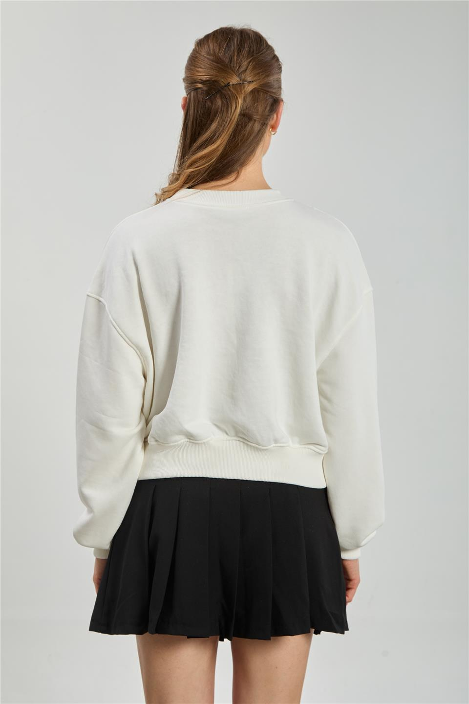 Kalp nakışlı kısa sweatshirt-10700 Ekru