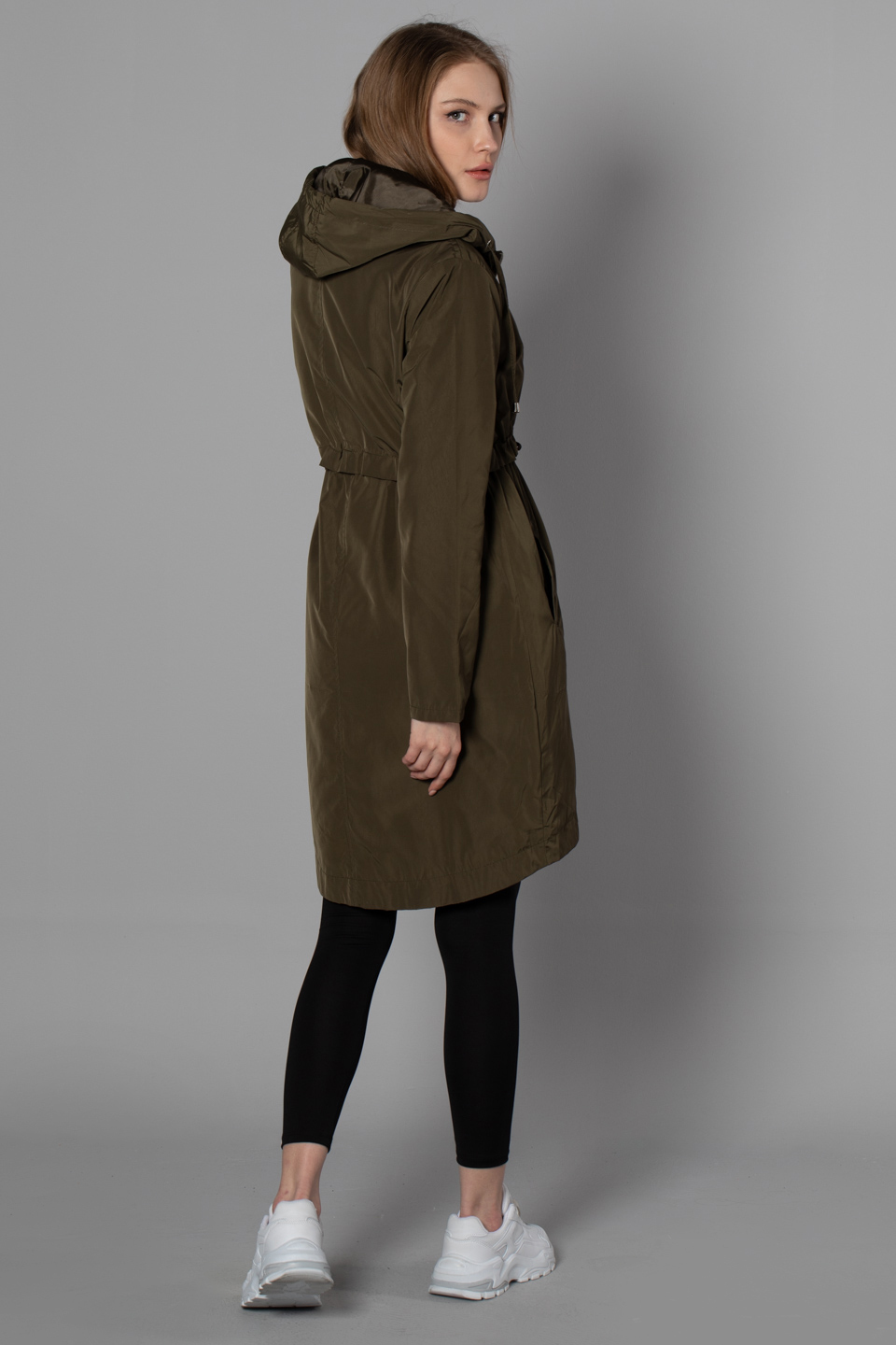 Kapüşonlu beli büzgülü uzun mont-8002 Haki