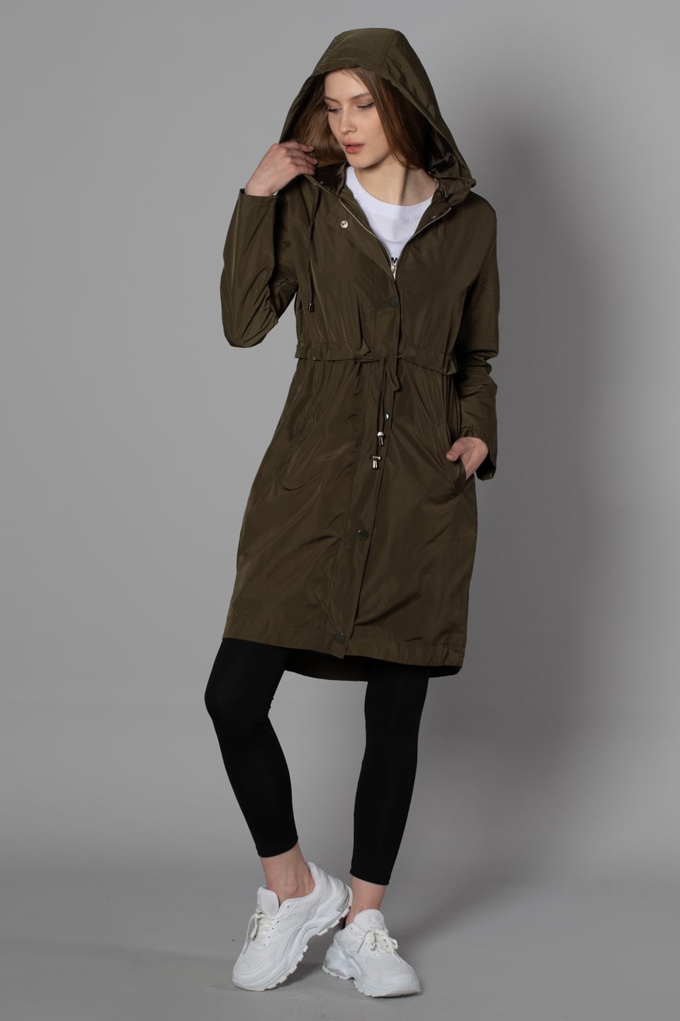 Kapüşonlu beli büzgülü uzun mont-8002 Haki