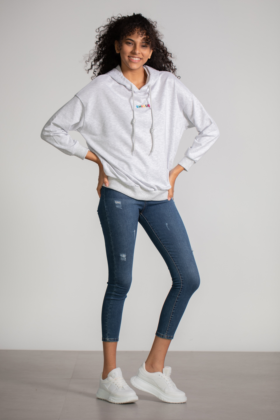 Kapüşonlu Enique Baskılı Sweatshirt - Gri