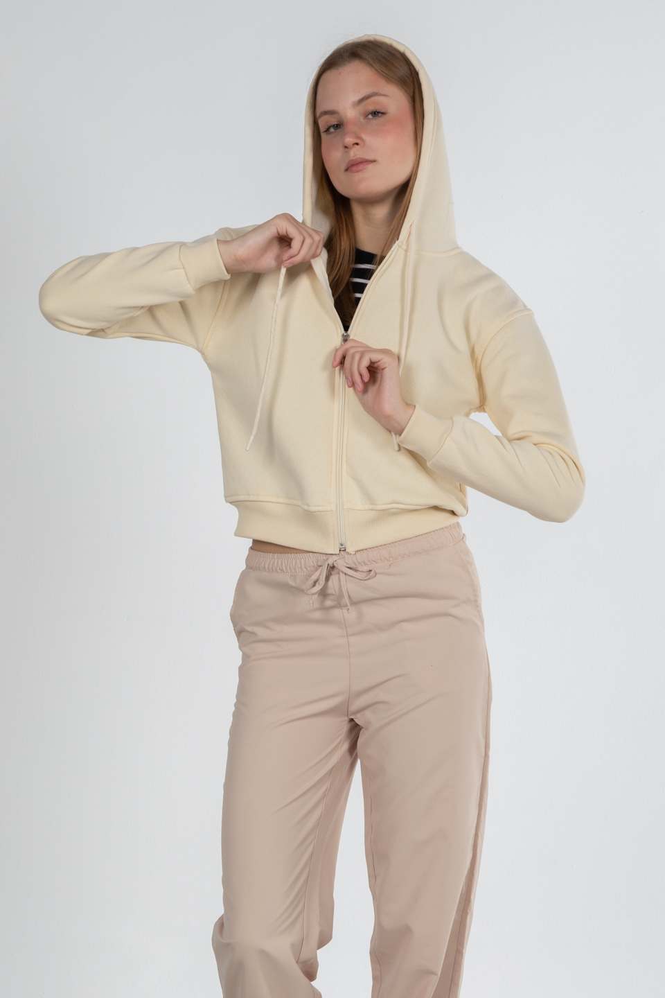 Kapüşonlu fermuarlı sweatshirt-80052 Krem