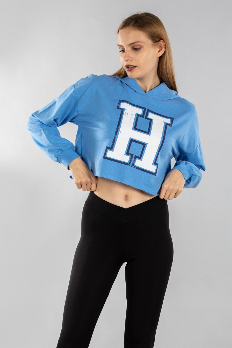 Kapüşonlu  h baskılı crop sweatshırt-9653 Mavi