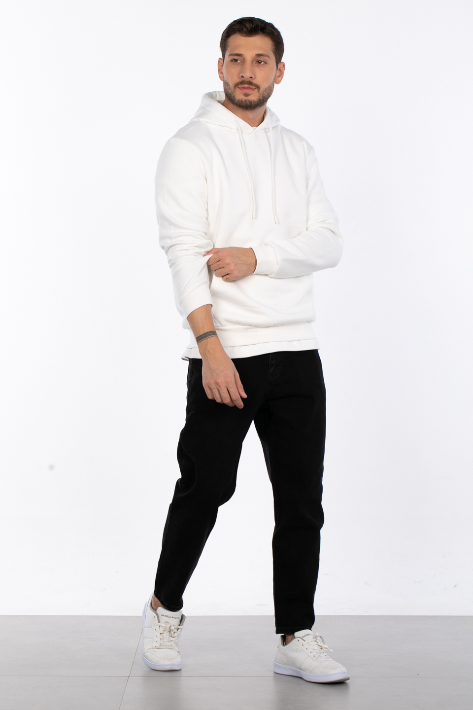 Kapüşonlu kanguru cepli sweatshirt-5281 Ekru