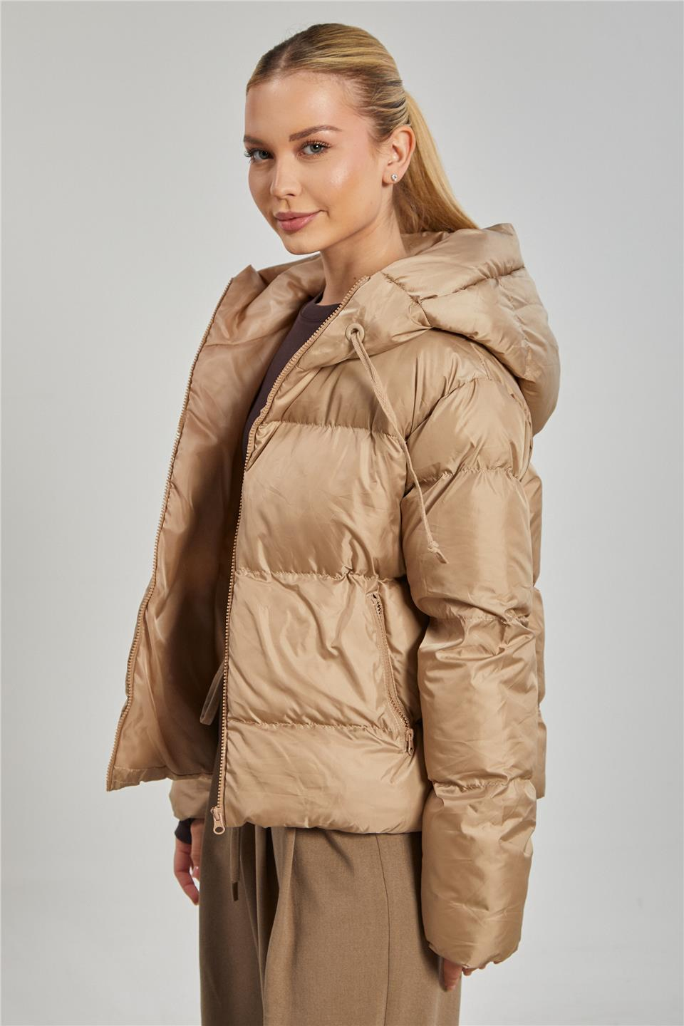 Kapüşonlu şişme mont-22-003 Taş