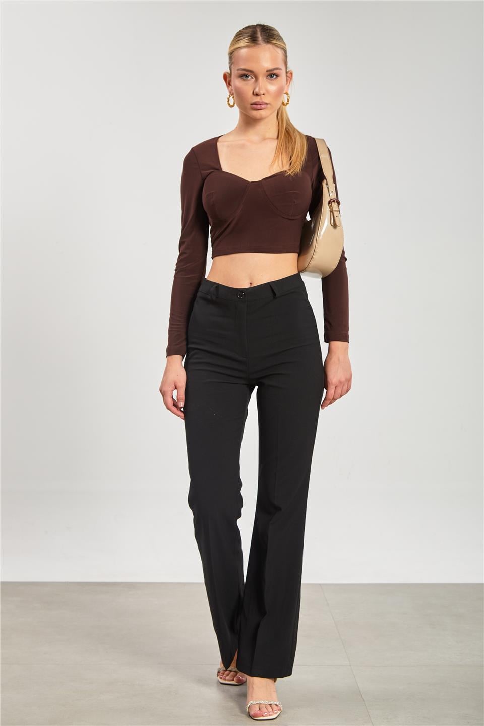 Kare yaka gloplu uzun kol bluz-13915 Kahve