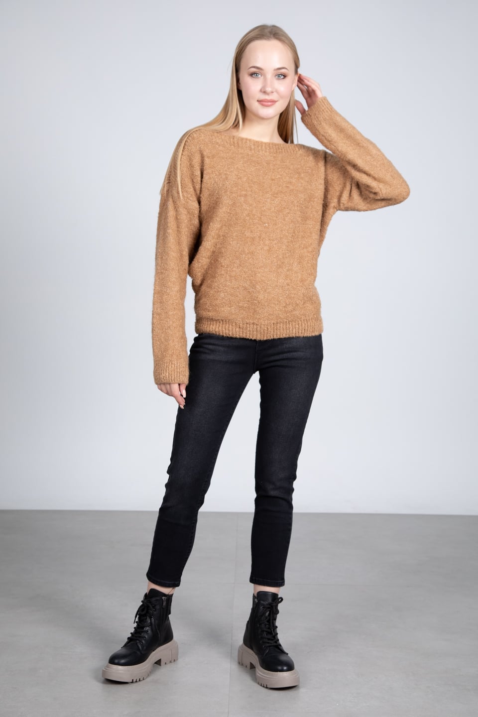 Kayık yaka buklet kazak-4044 Camel