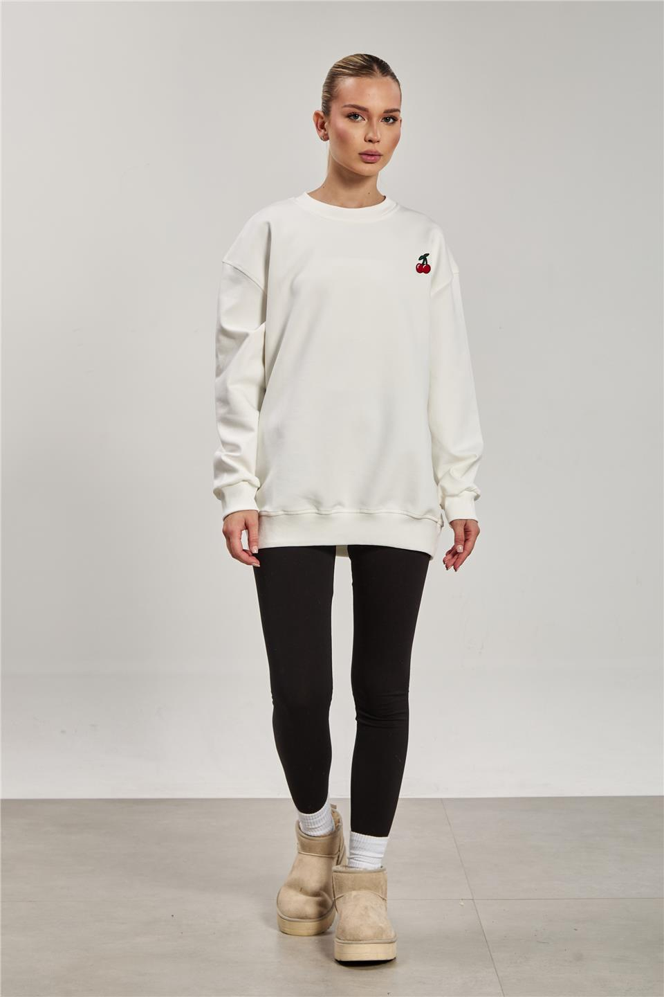Kiraz baskılı bisiklet yaka sweatshirt-10505 Ekru
