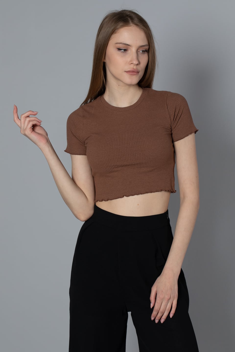 Kolları eteği fırfır detaylı body-9281 A.Kahve